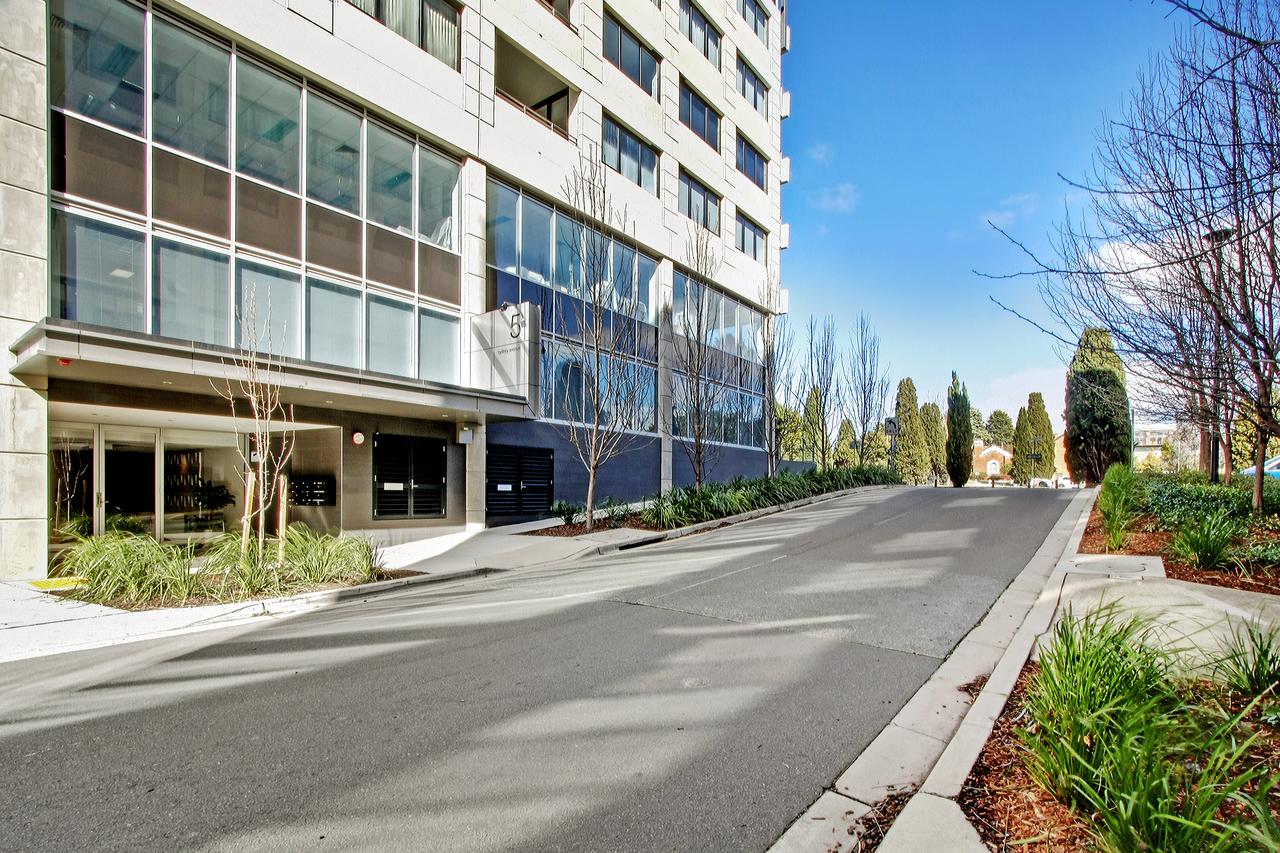 Accommodate Canberra - Realm Residences - Accommodation Find 29