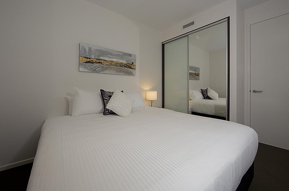 Accommodate Canberra - Manhattan On The Park - Accommodation Find 38