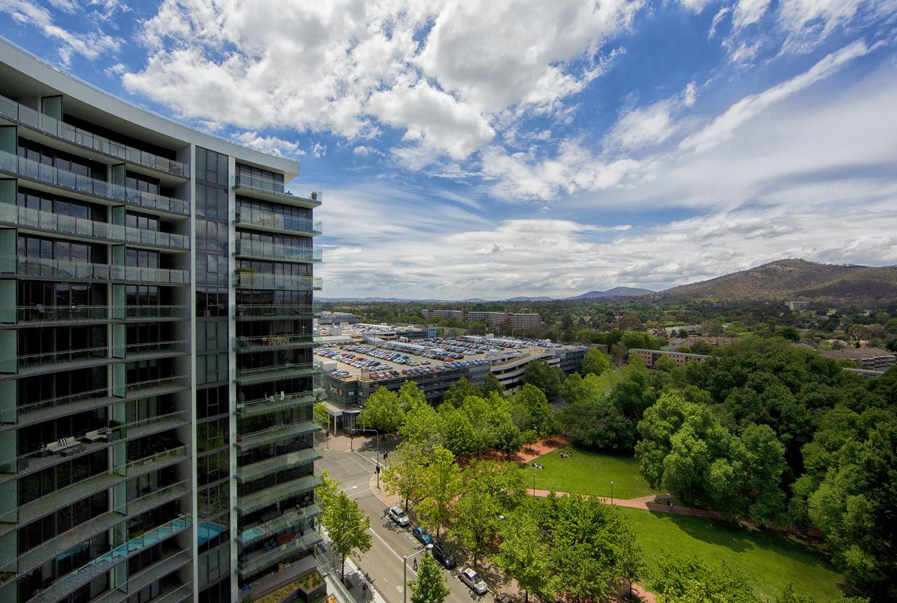 Accommodate Canberra - Manhattan On The Park - Tourism Canberra 9