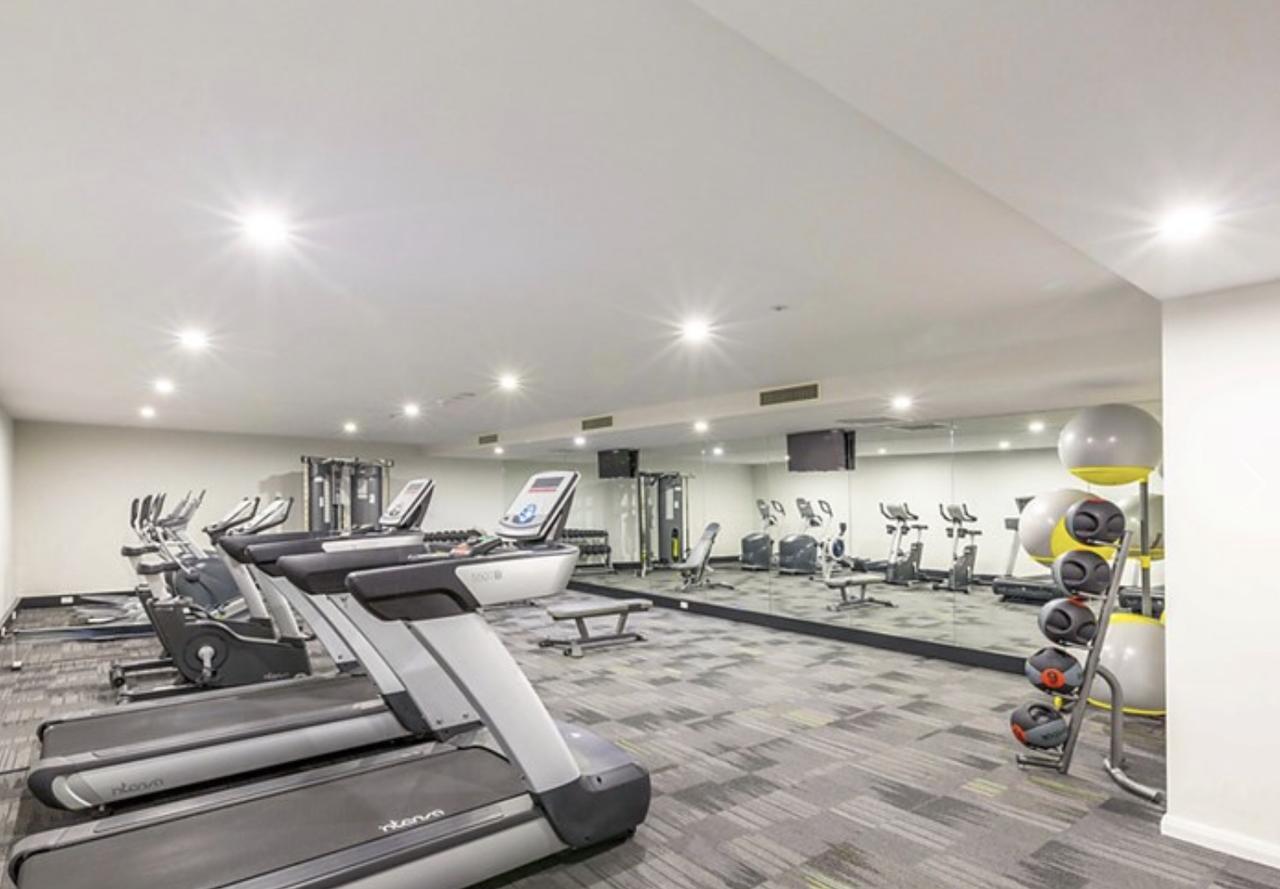 Modern Executive Apt@Barton*1BR*WiFi*Gym*Secure Parking*Canberra - Redcliffe Tourism 17