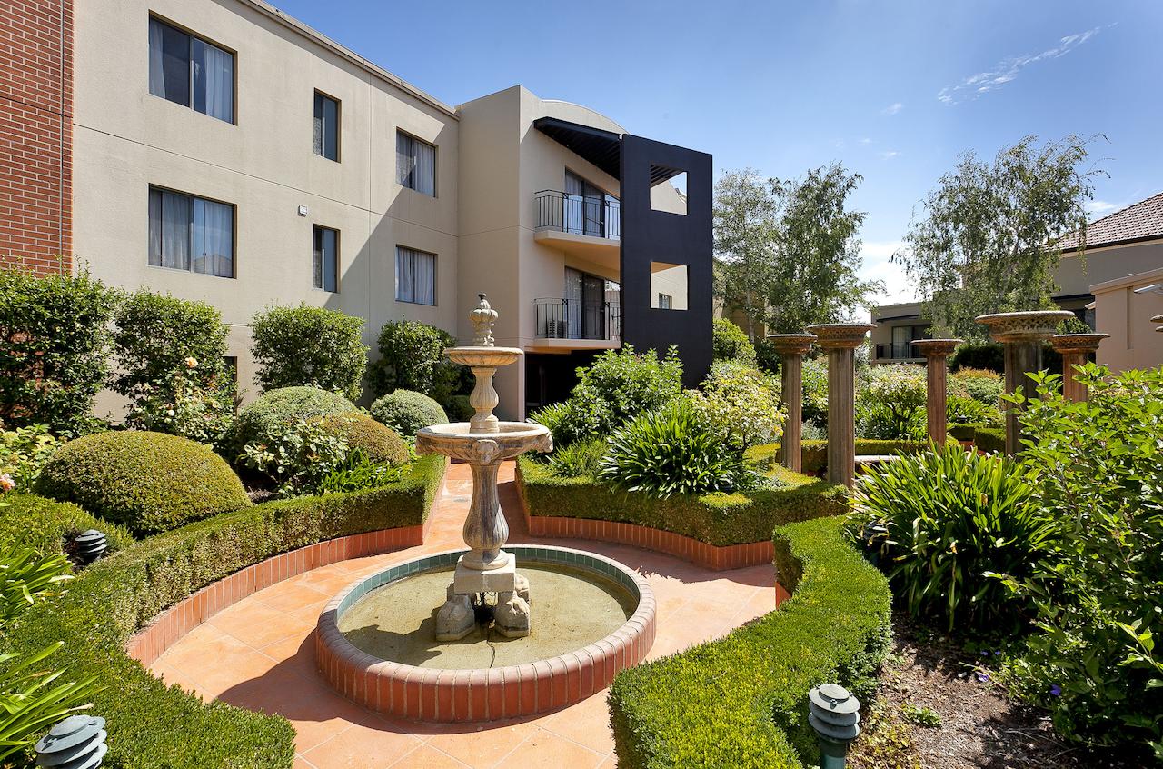 Astra Apartments Canberra - Griffin - Accommodation Ballina