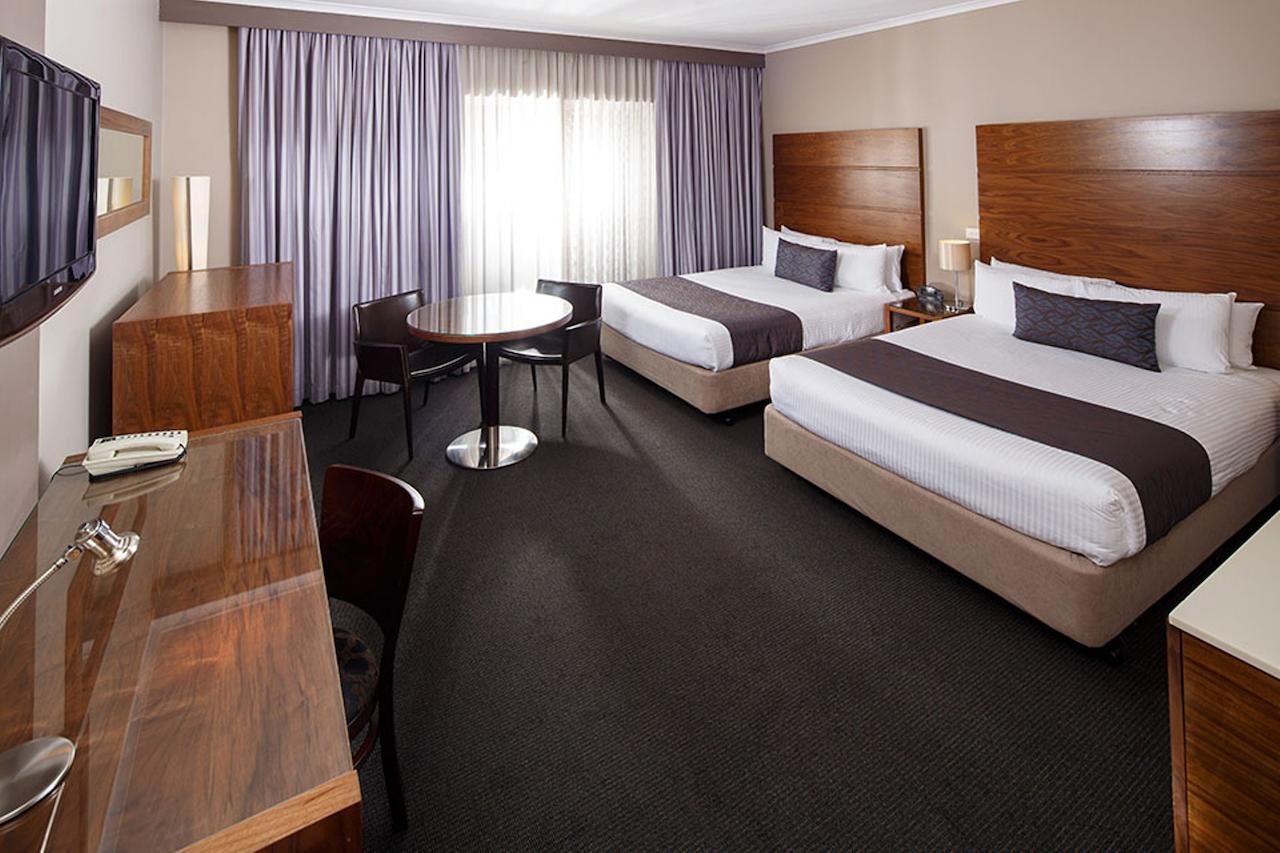 Quality Hotel Dickson - New South Wales Tourism 