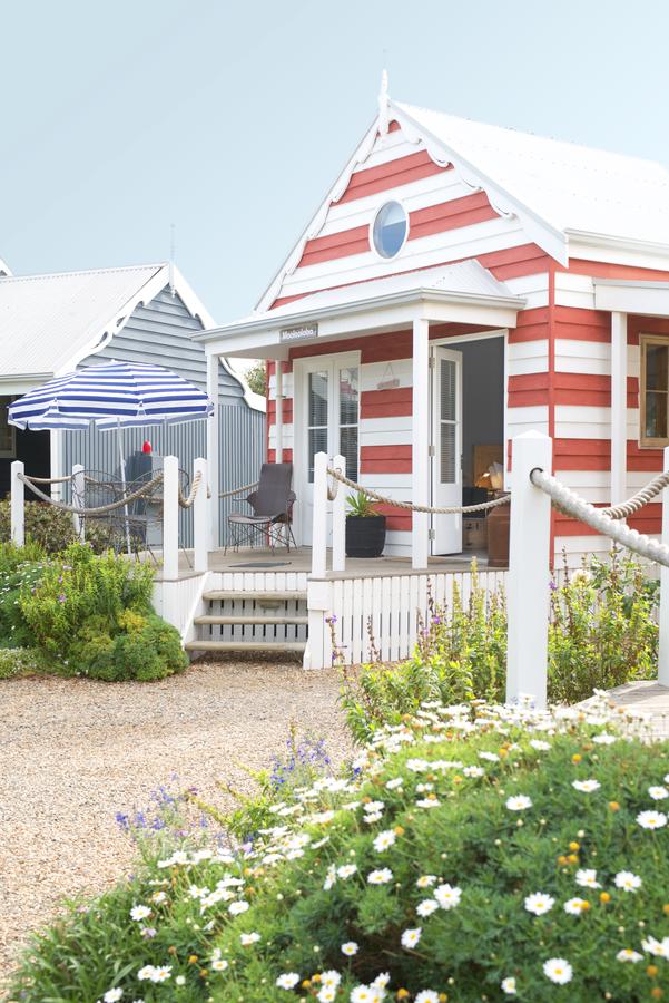 Beach Huts Middleton - Accommodation Find 32