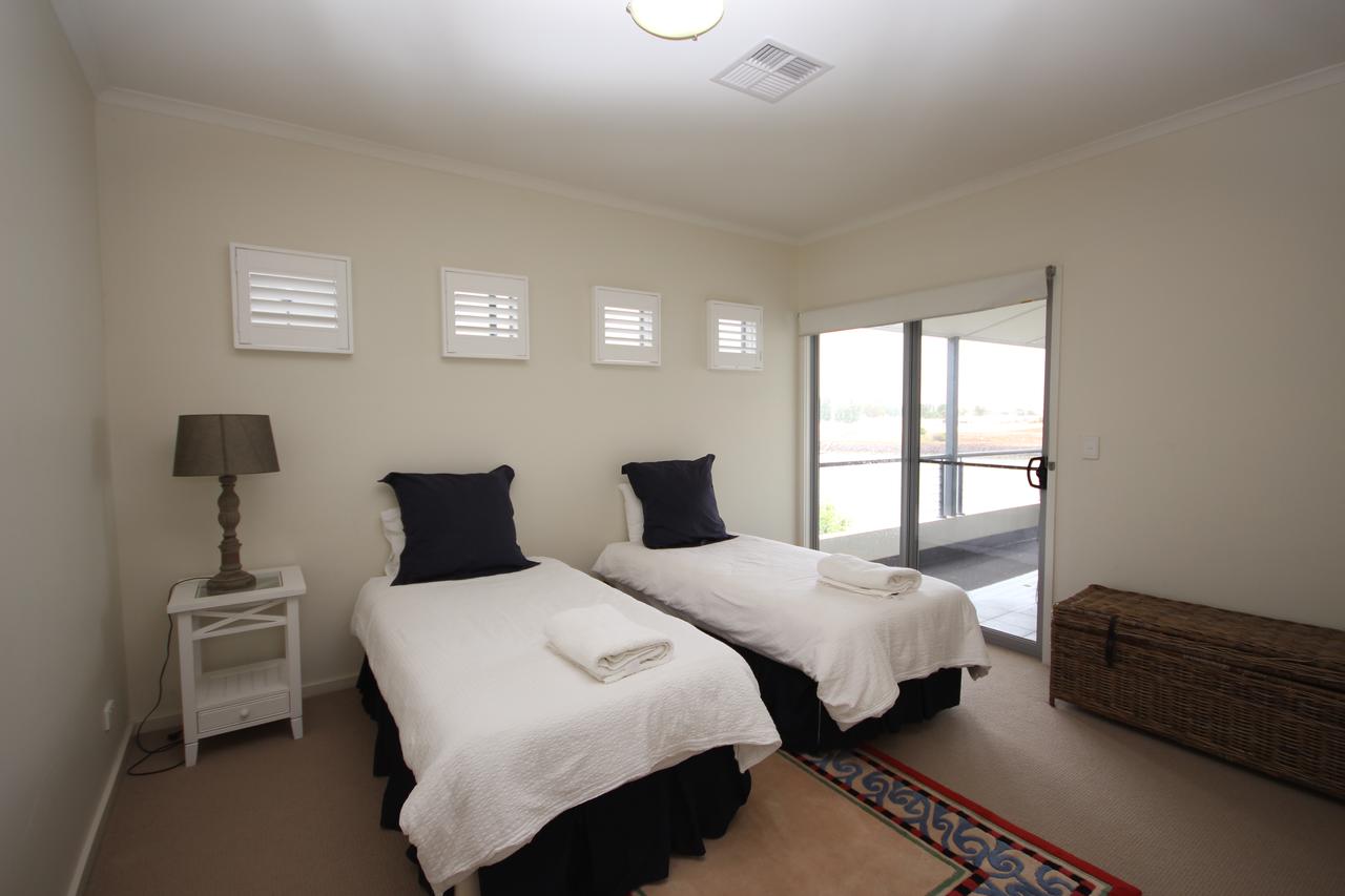 Wallaroo Marina Apartments - Accommodation Find 42