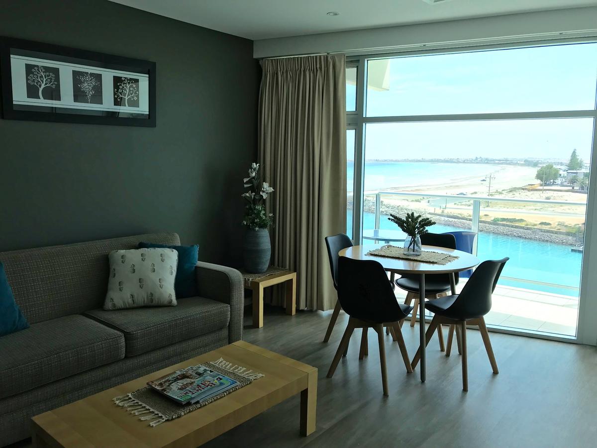 Ocean View Luxury Apartment & Suite - thumb 23