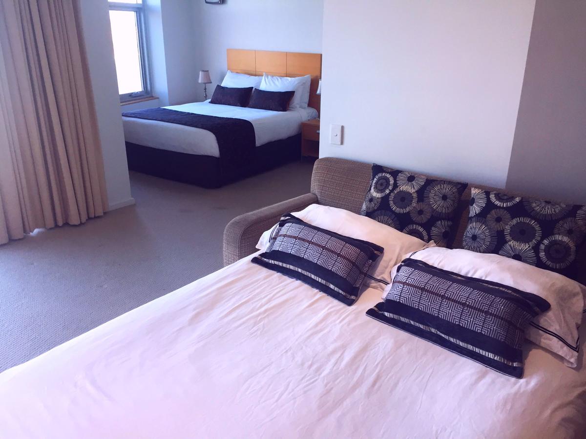 Wallaroo Marina Luxury Apartment - Redcliffe Tourism 21