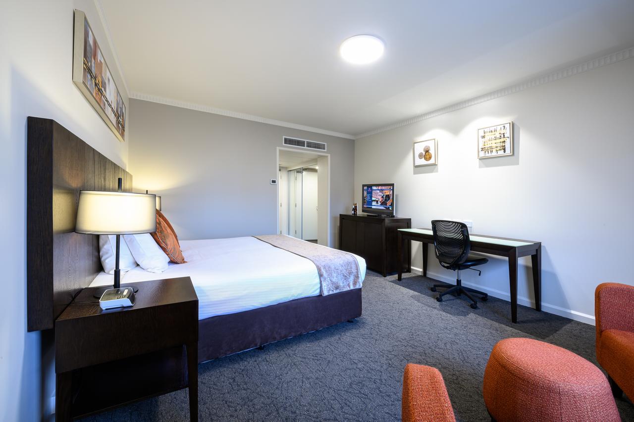 Hotel Grand Chancellor Adelaide - Accommodation Find 9