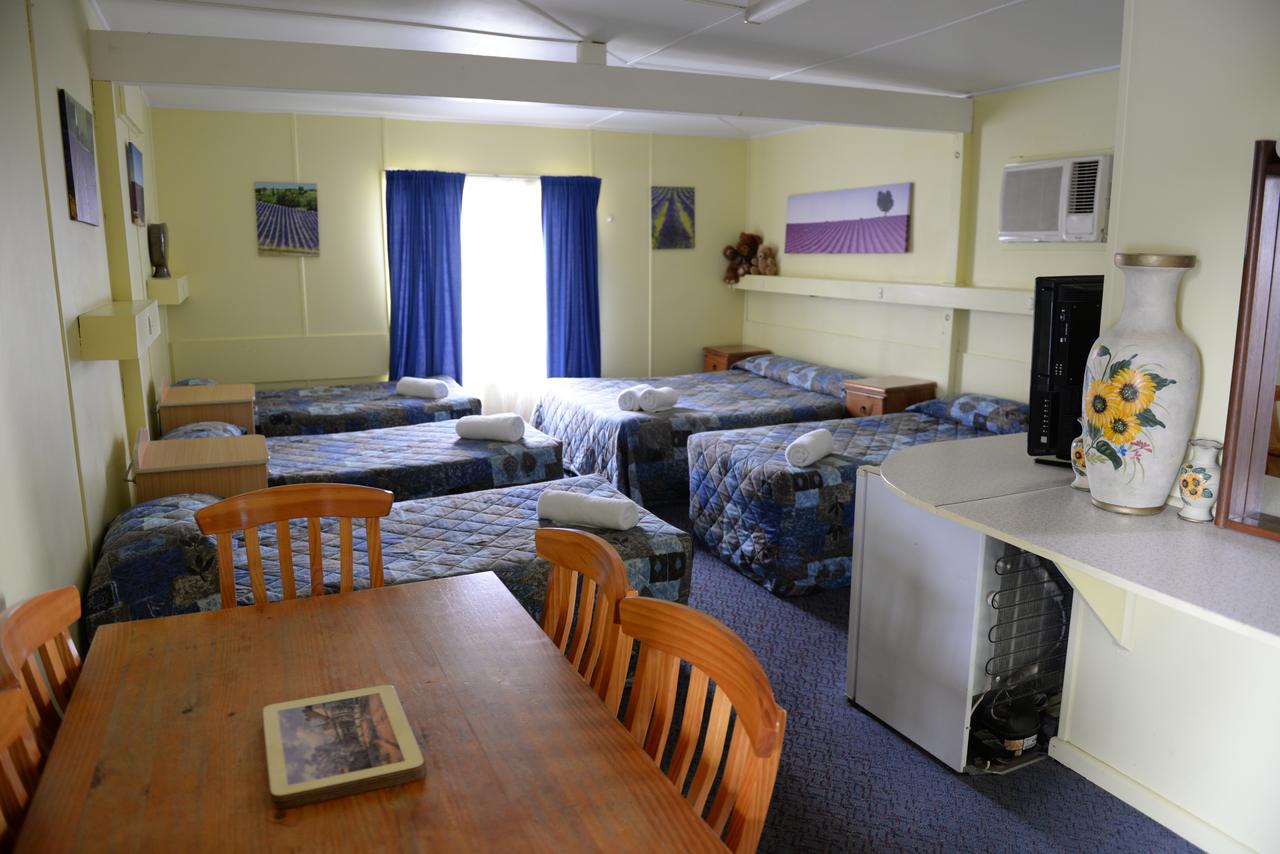 Ardeanal Motel - Accommodation Find 44