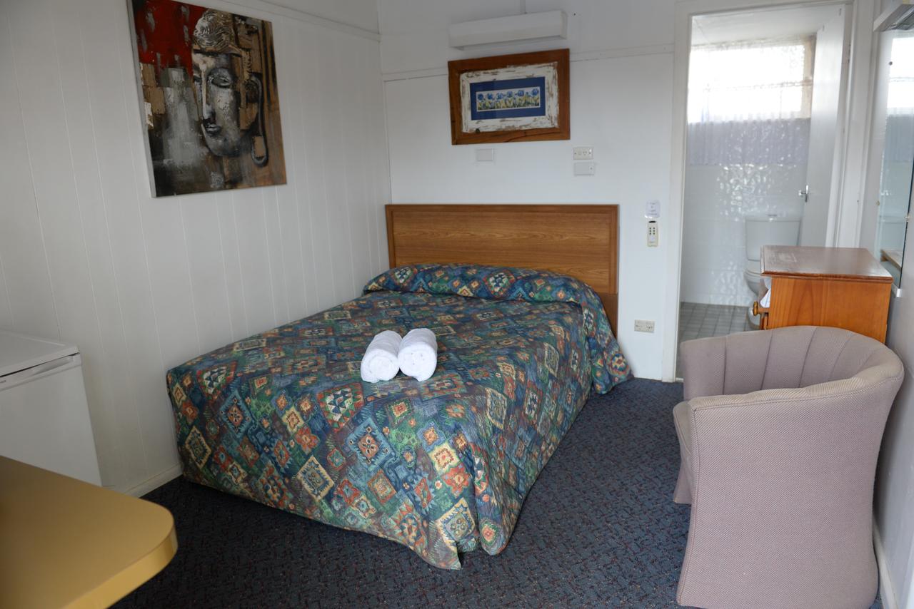 Ardeanal Motel - Accommodation Find 23
