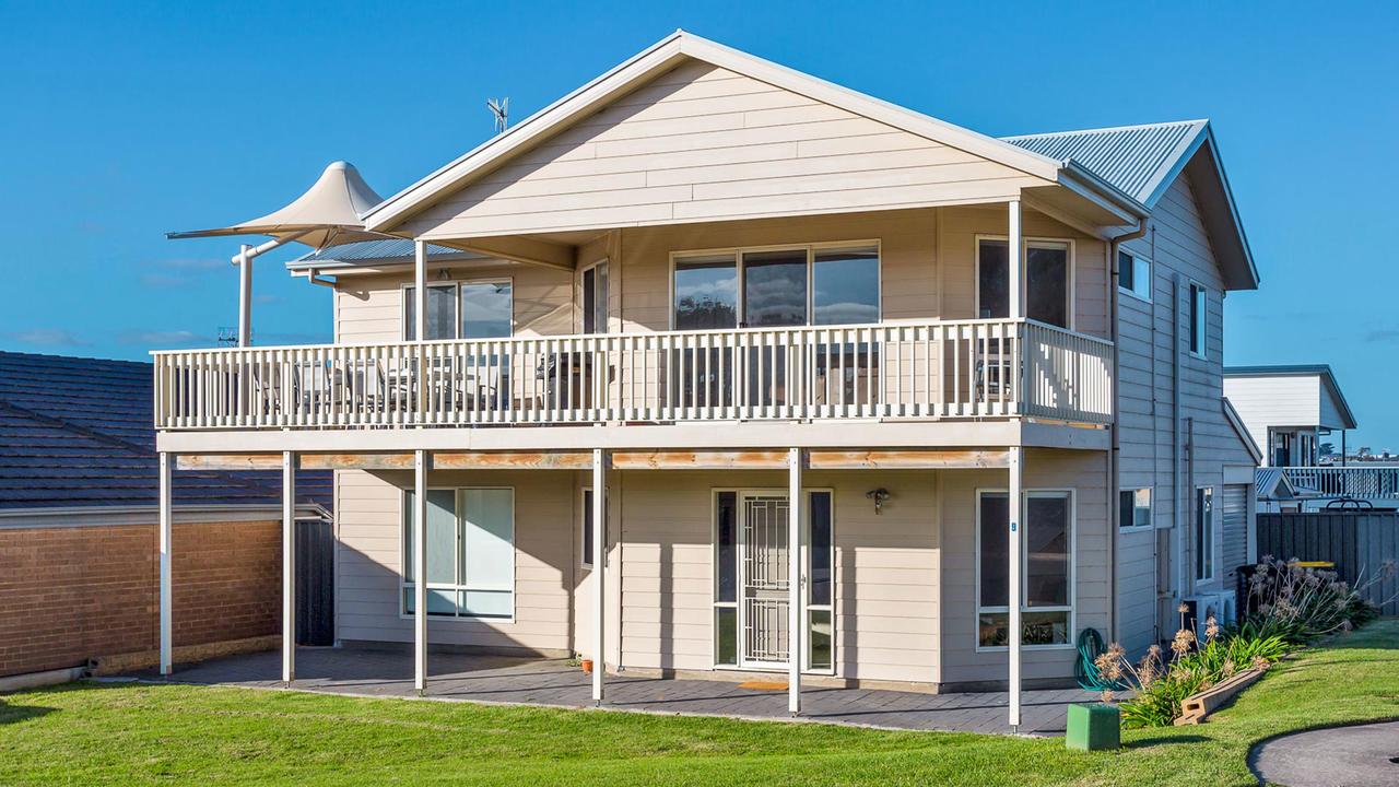 Rocks Beach House Victor Harbor - New South Wales Tourism 