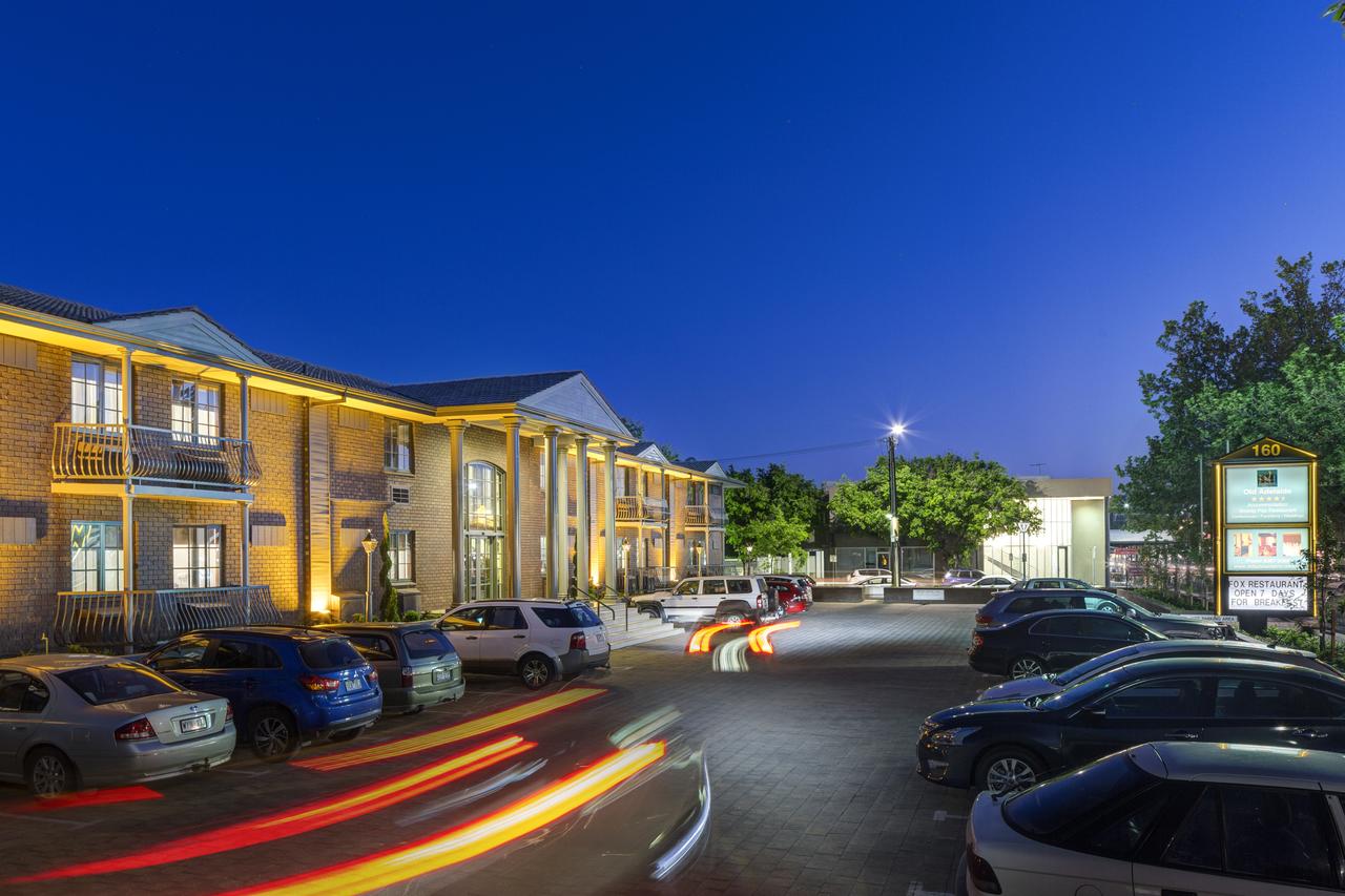 Adelaide Inn - Accommodation BNB