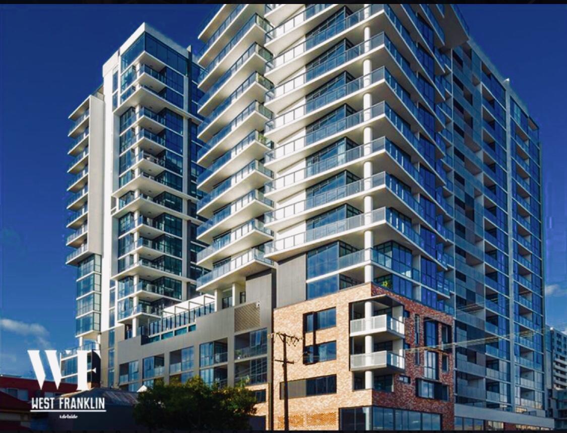 Resort Style Luxury City Apartment + Free Car Parking - Redcliffe Tourism 0