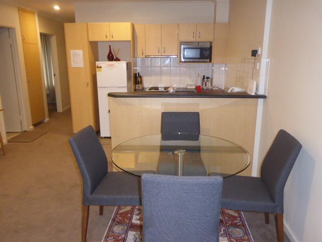 Adelaide City Apartment - 3br, 2bath & Carpark - Accommodation ACT 4