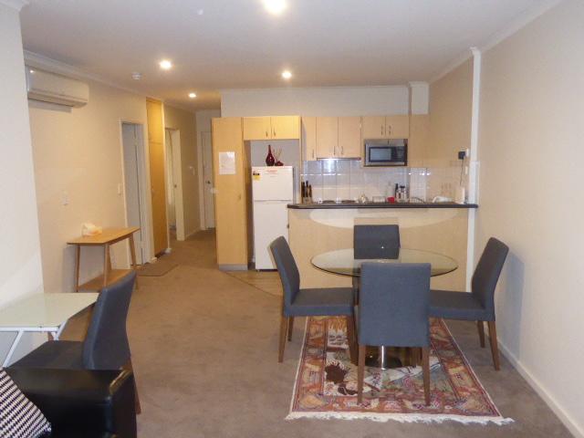 Adelaide City Apartment - 3br, 2bath & Carpark - Redcliffe Tourism 3