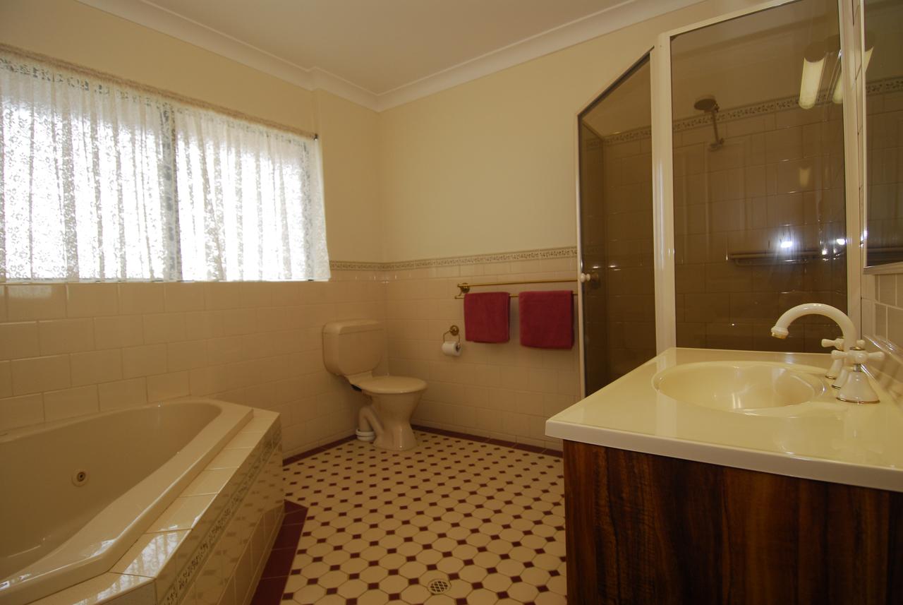 Acacia Apartments - Accommodation Find 12