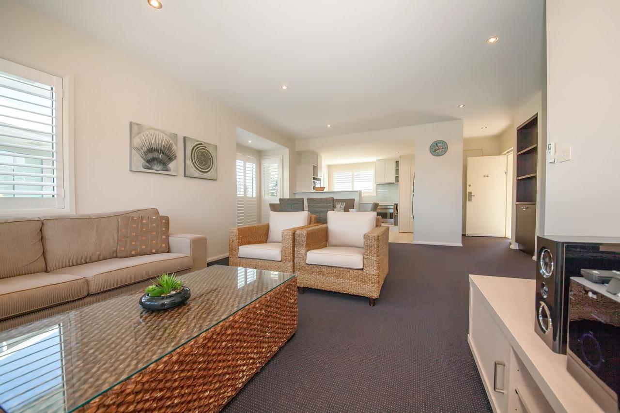 Pacific Blue Apartment 278, 265 Sandy Point Road - Accommodation ACT 5