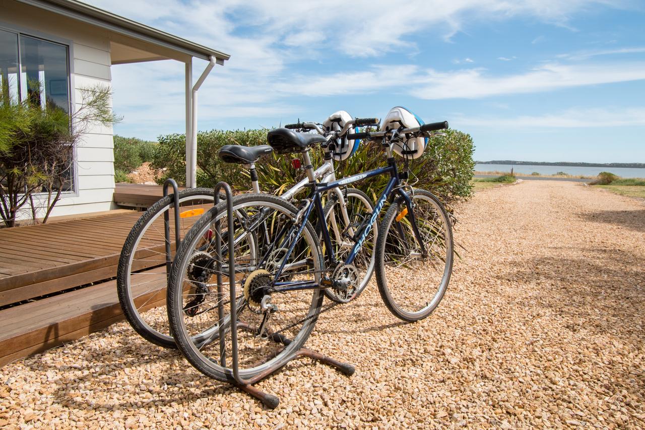 Coorong Waterfront Retreat - Accommodation Find 5
