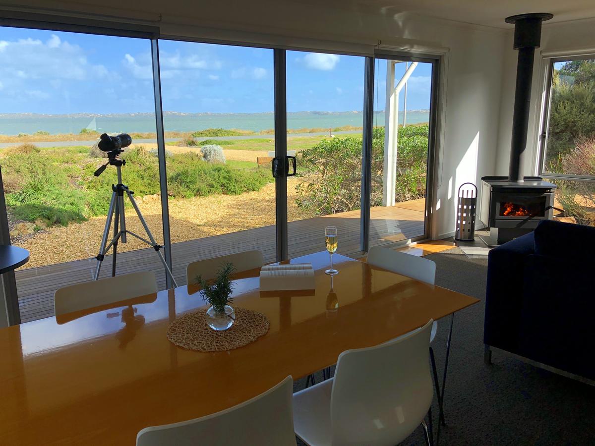 Coorong Waterfront Retreat - Accommodation Find 7