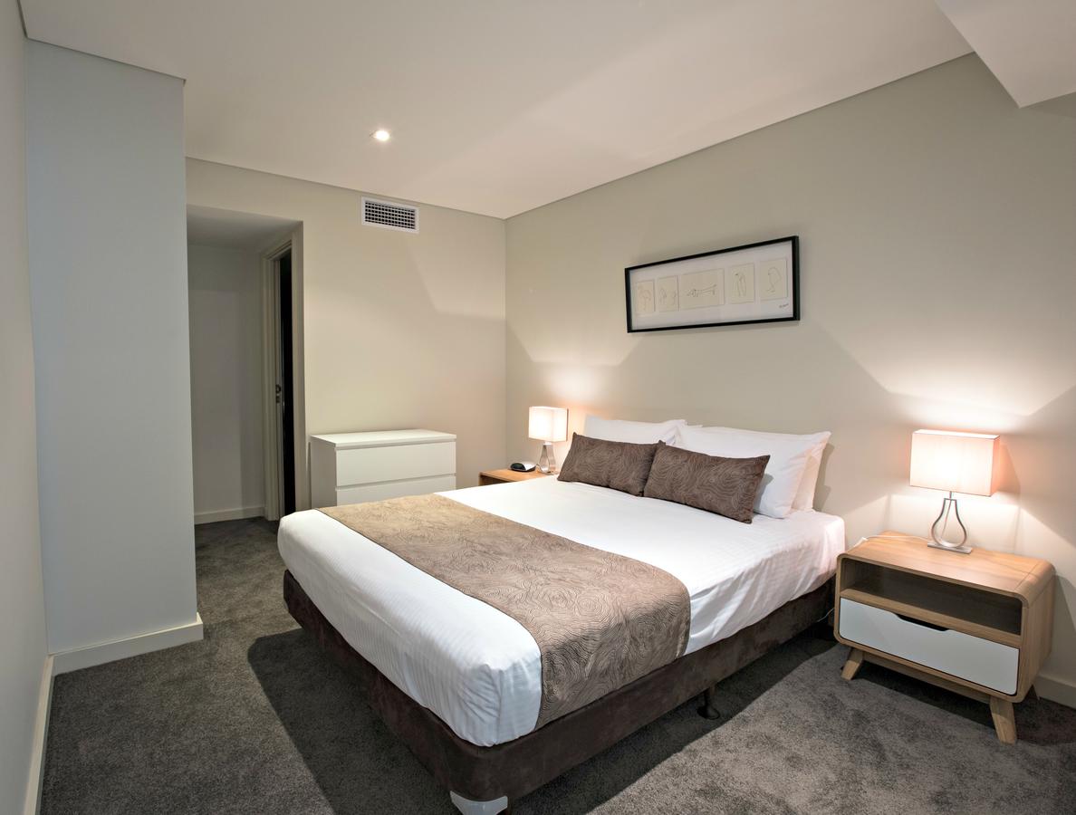 Adelaide DressCircle Apartments - North Terrace - Accommodation Find 24