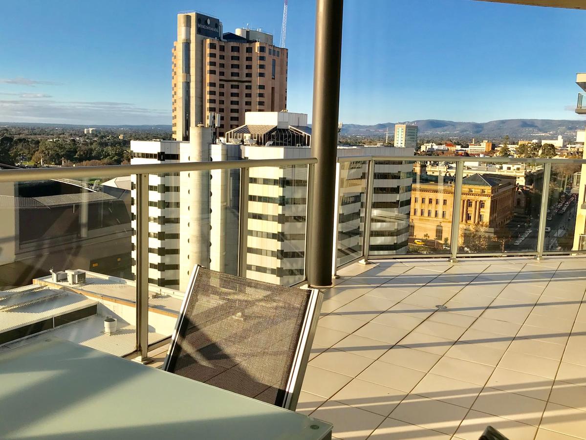 Adelaide DressCircle Apartments - North Terrace - Accommodation Find 4