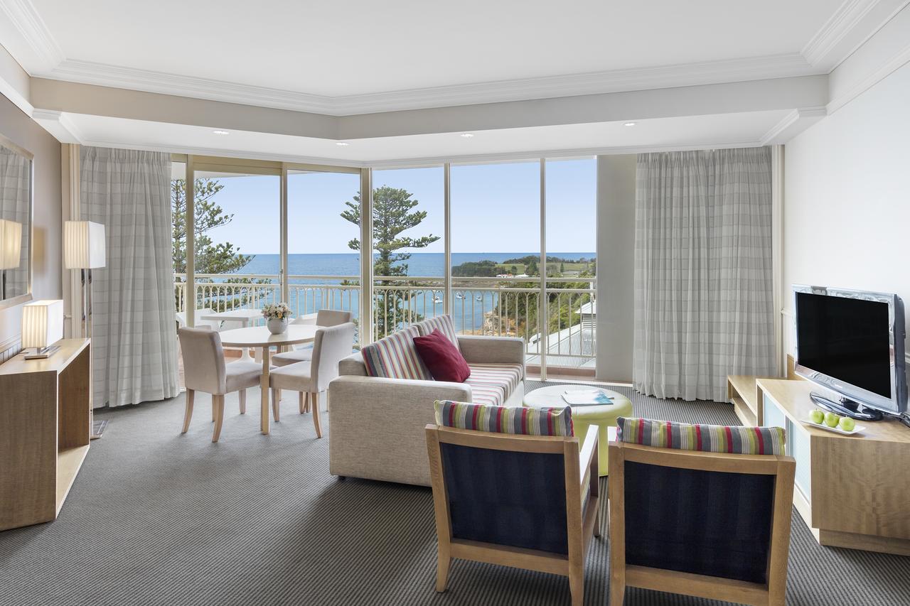 Crowne Plaza Terrigal Pacific - Accommodation Find 44