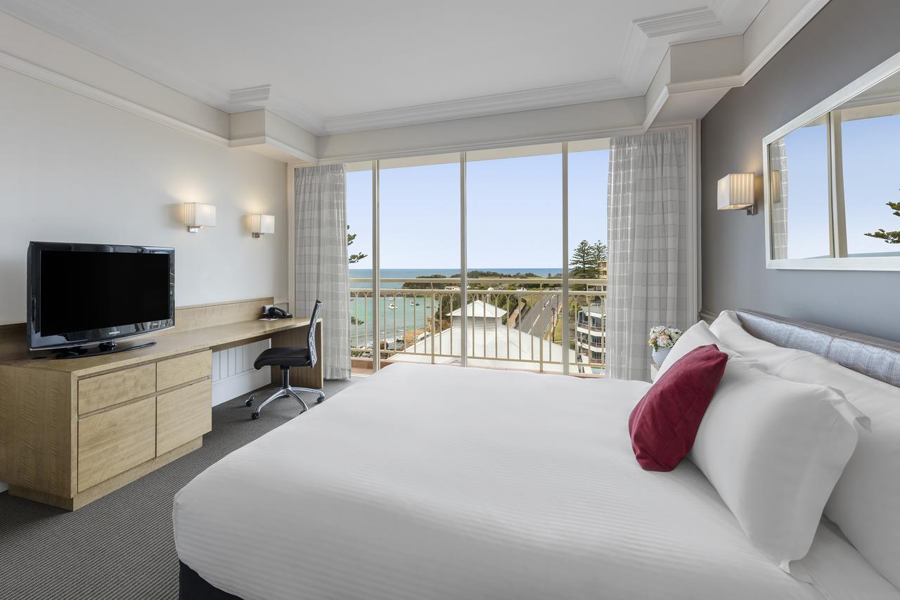Crowne Plaza Terrigal Pacific - Accommodation Find 30