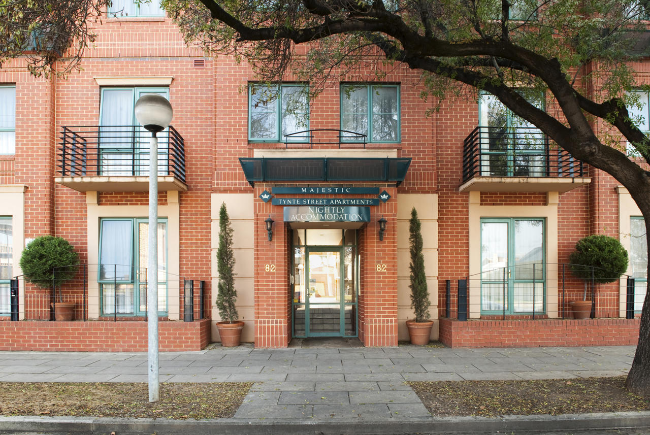Majestic Tynte Street Apartments - Accommodation Find 3