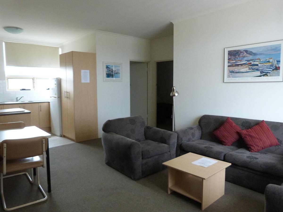 Glenelg Holiday Apartments - Corfu - SA Accommodation 5