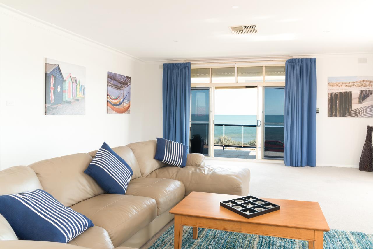 Seaview Sunset Holiday Apartments - Accommodation BNB