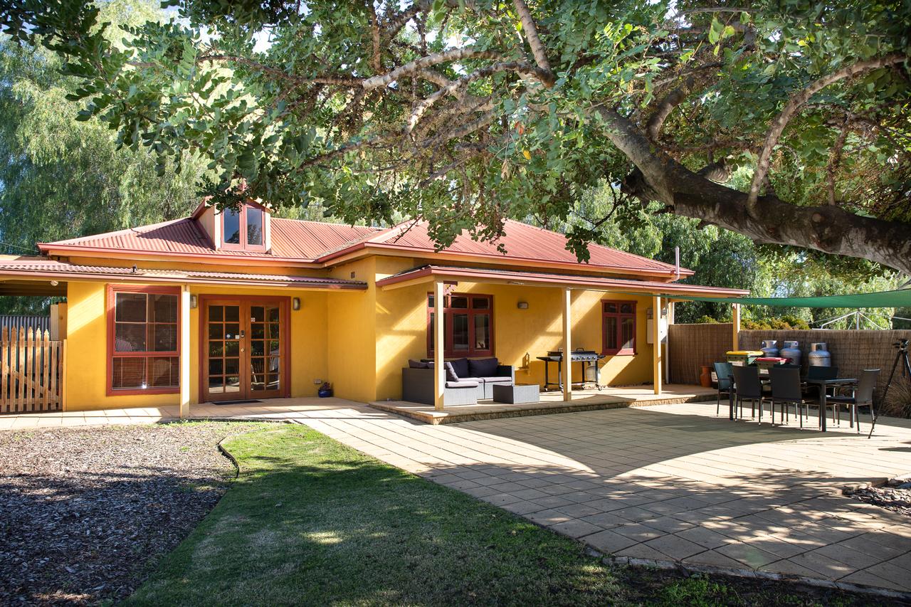 Rivergum Cottages Gawler Barossa Region - Darwin Tourism 7