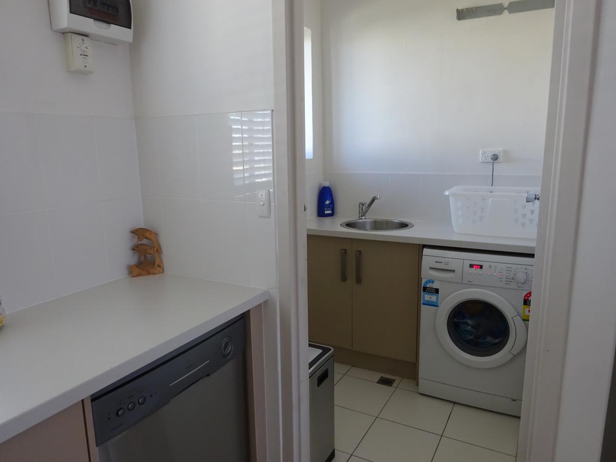 Selene Holiday Apartment @West Beach - Redcliffe Tourism 18