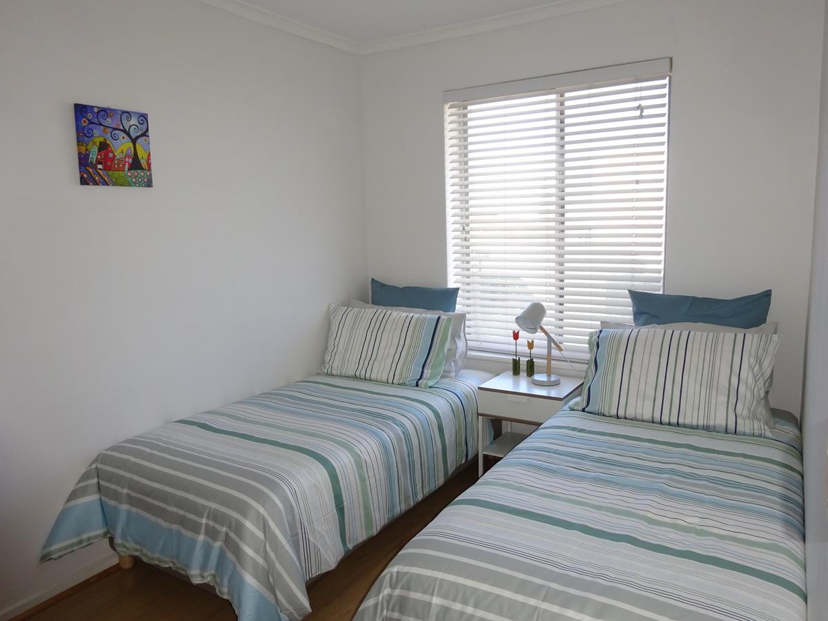 Selene Holiday Apartment @West Beach - Accommodation Find 24