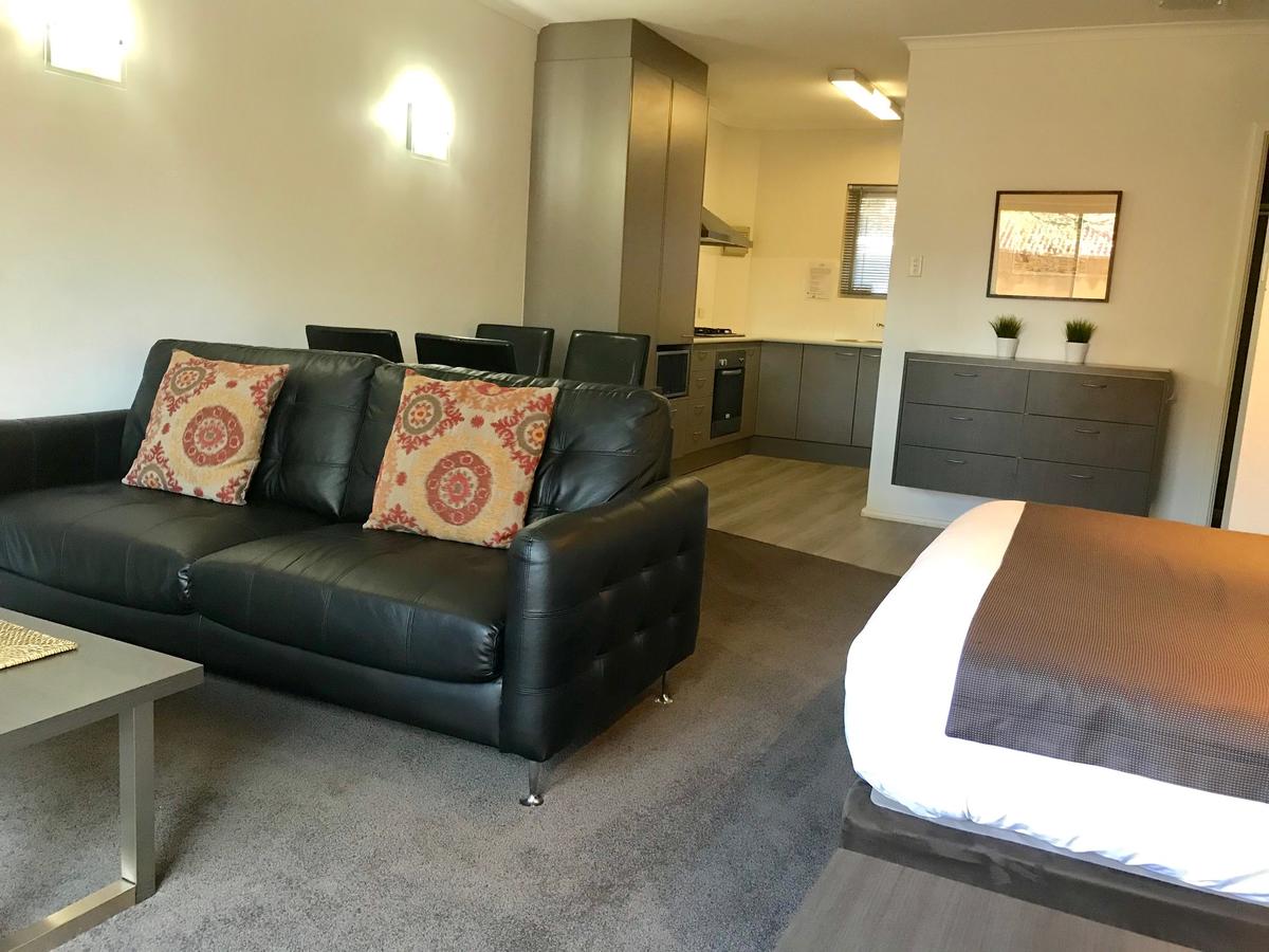 Adelaide DressCircle Apartments - Archer Street - Accommodation Find 2