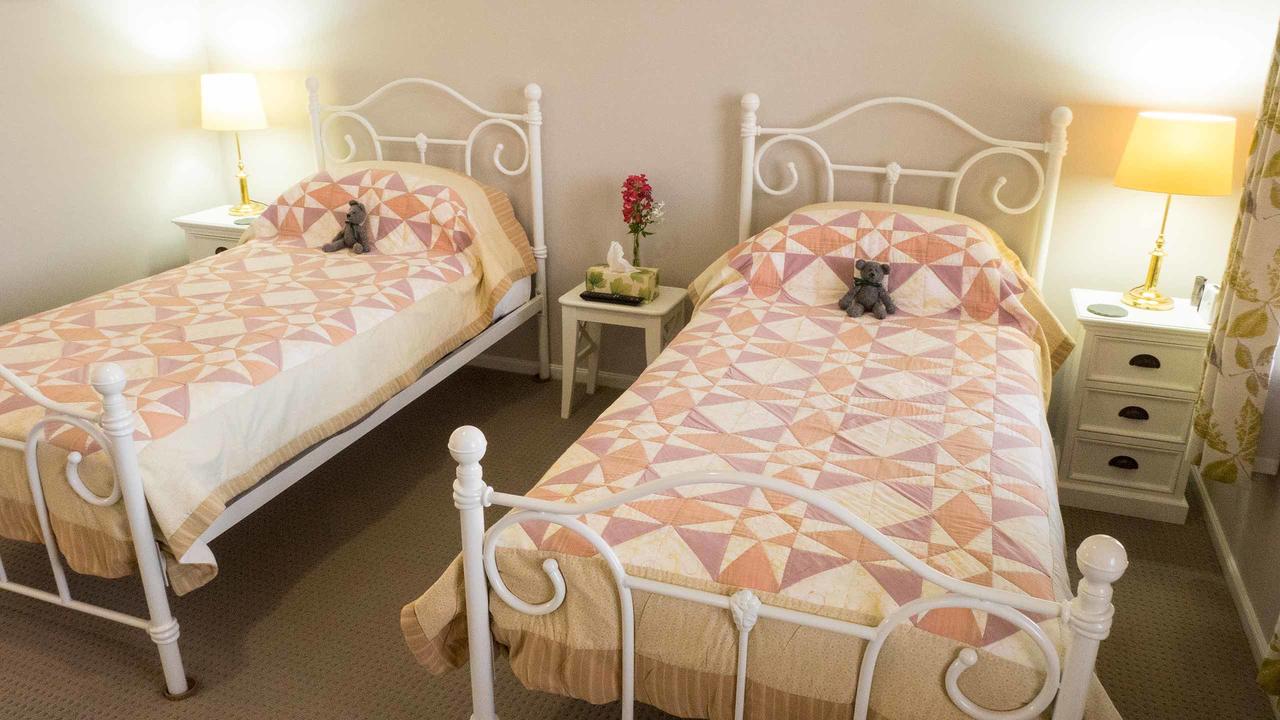 Rezare House Bed & Breakfast - Accommodation Find 7