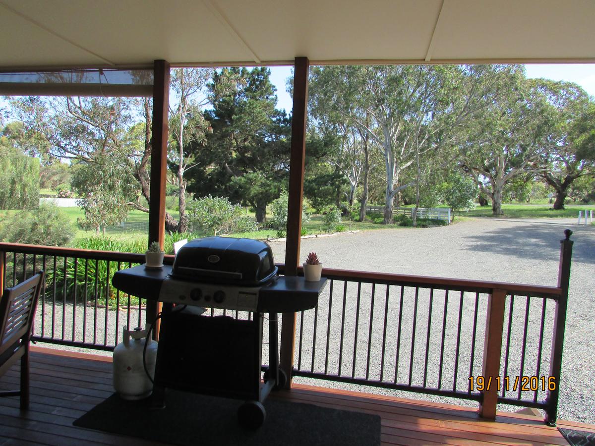 Lazy Days Bed &Breakfast Cottage - Victor Harbor - thumb 8