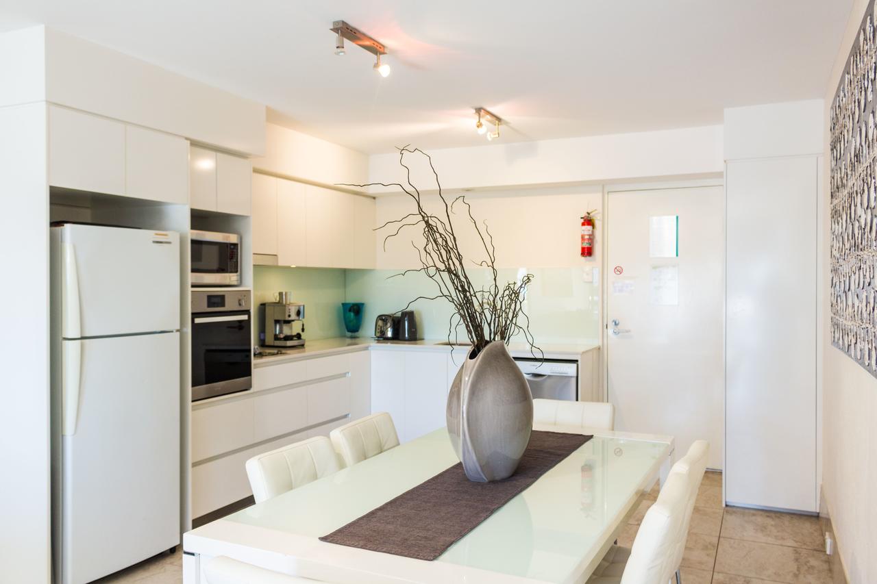 Bayview Beachfront Apartments - Accommodation Find 42