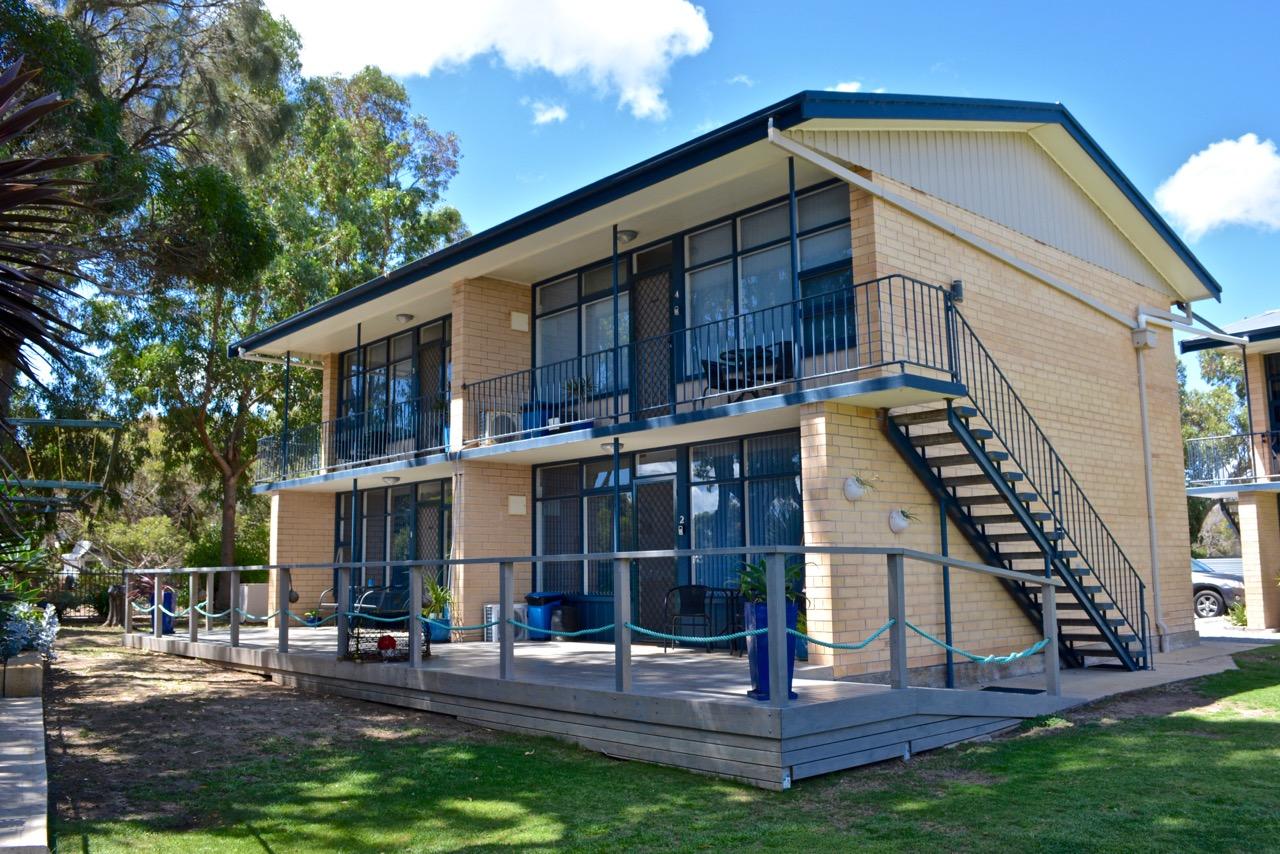 Longbeach Apartments - New South Wales Tourism 