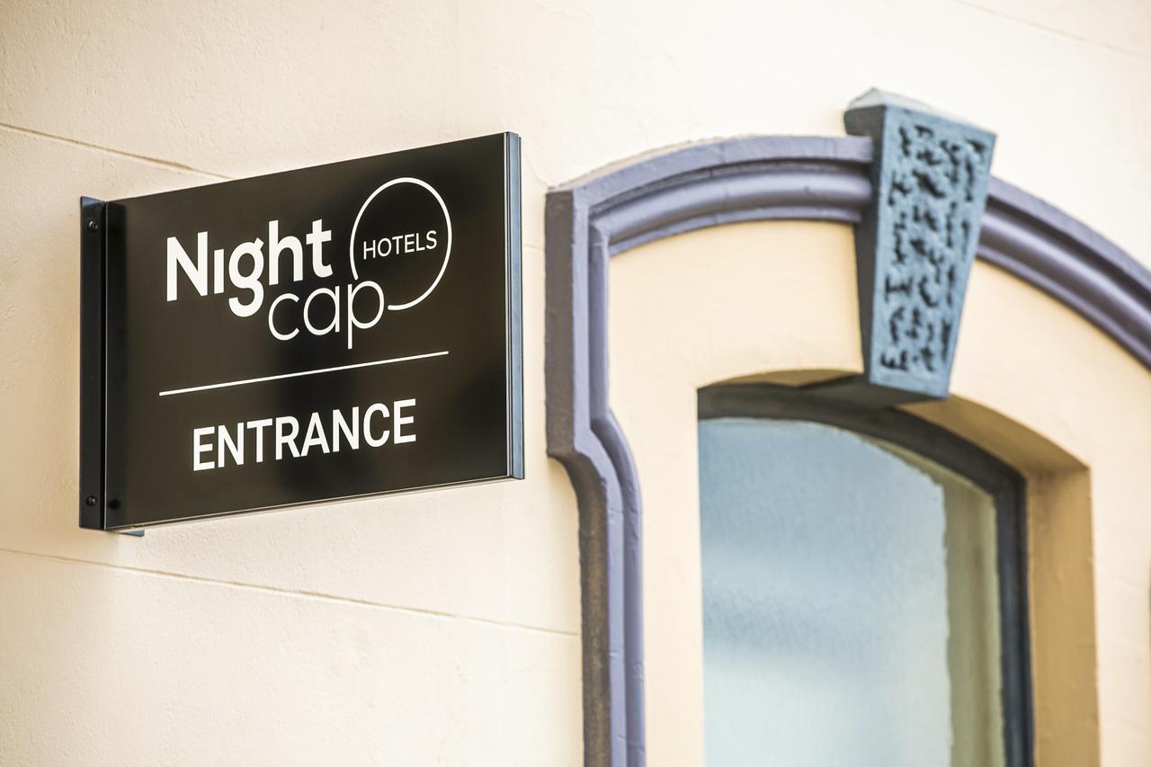 Nightcap At Exeter Hotel - thumb 19