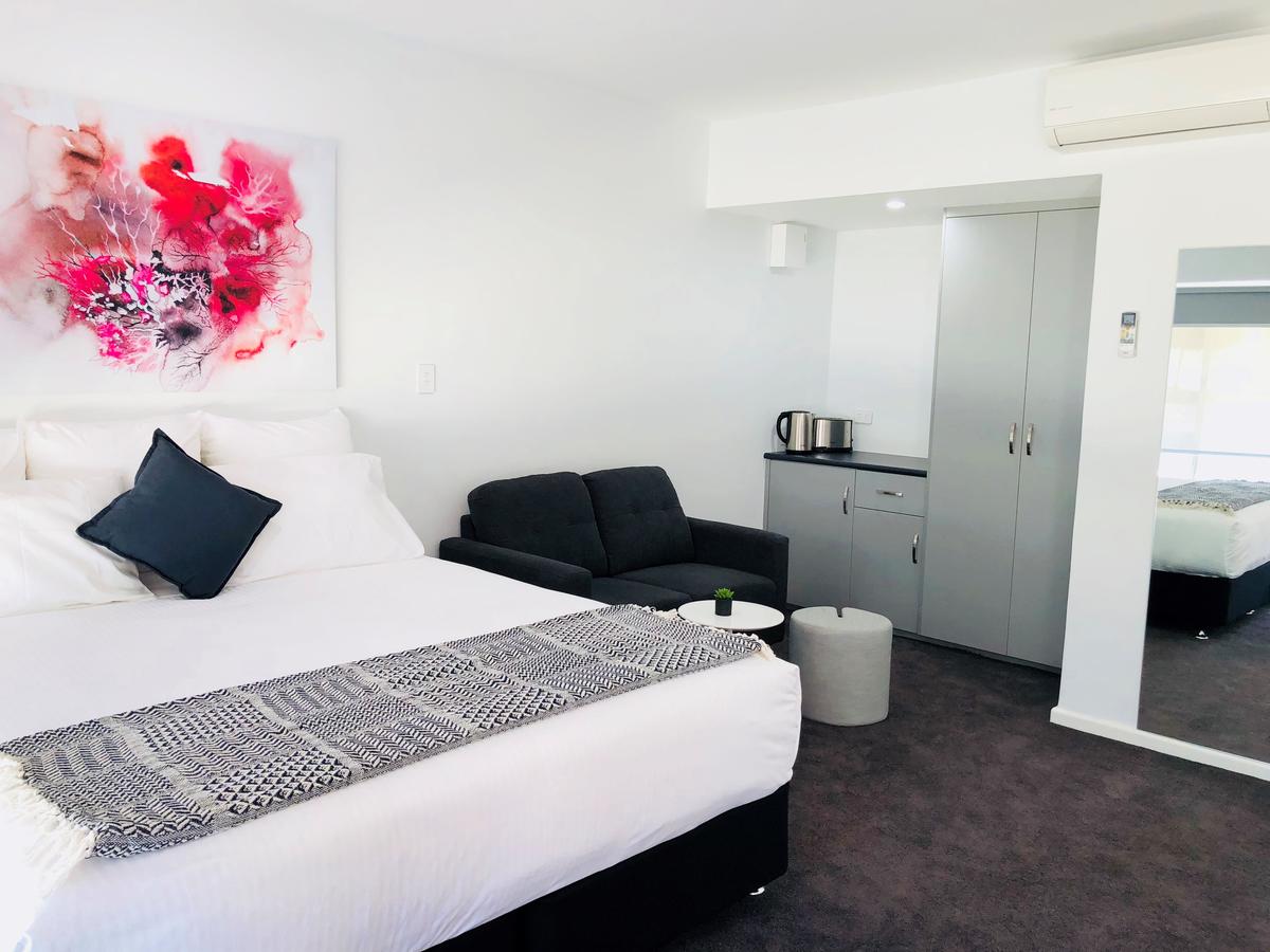 The Avenue Inn - Accommodation Adelaide