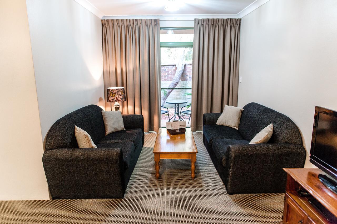 The Belmore All-Suite Hotel - Accommodation Find 23