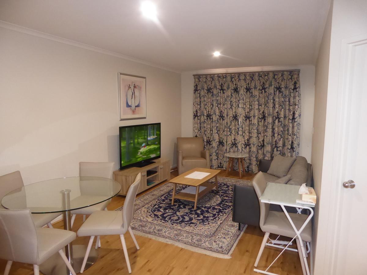 ADELAIDE CENTRAL APARTMENT - 3BR, 2BATH & CARPARK - Accommodation ACT 2