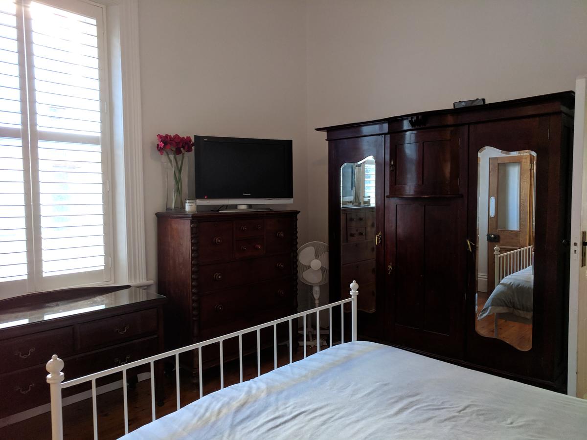 Glenelg 3 Bedroom Apartment - Redcliffe Tourism 18