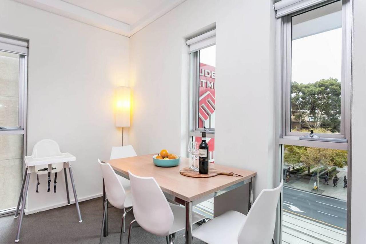 3 Bed North Terrace #42 - Accommodation ACT 6