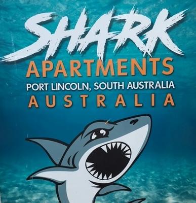 The Shark Apartments 3 - Accommodation ACT 17