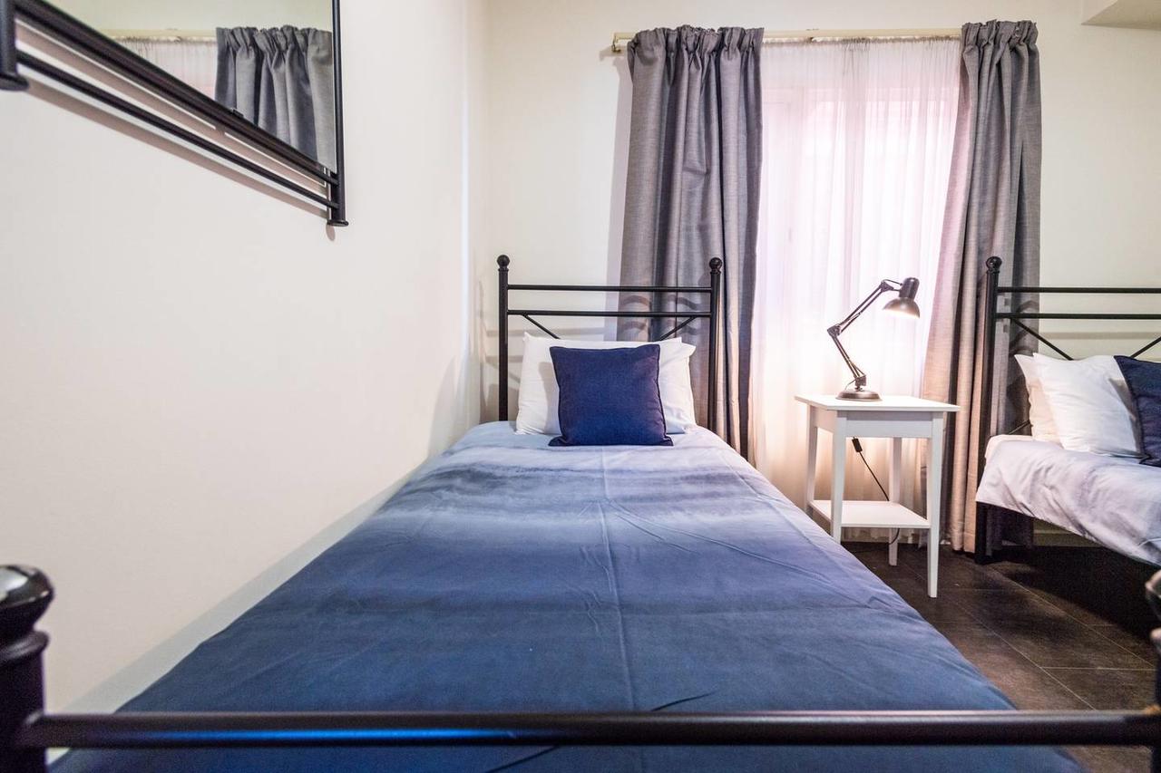 Executive 3 Bedroom Apartment + Internet + Parking - Accommodation ACT 22