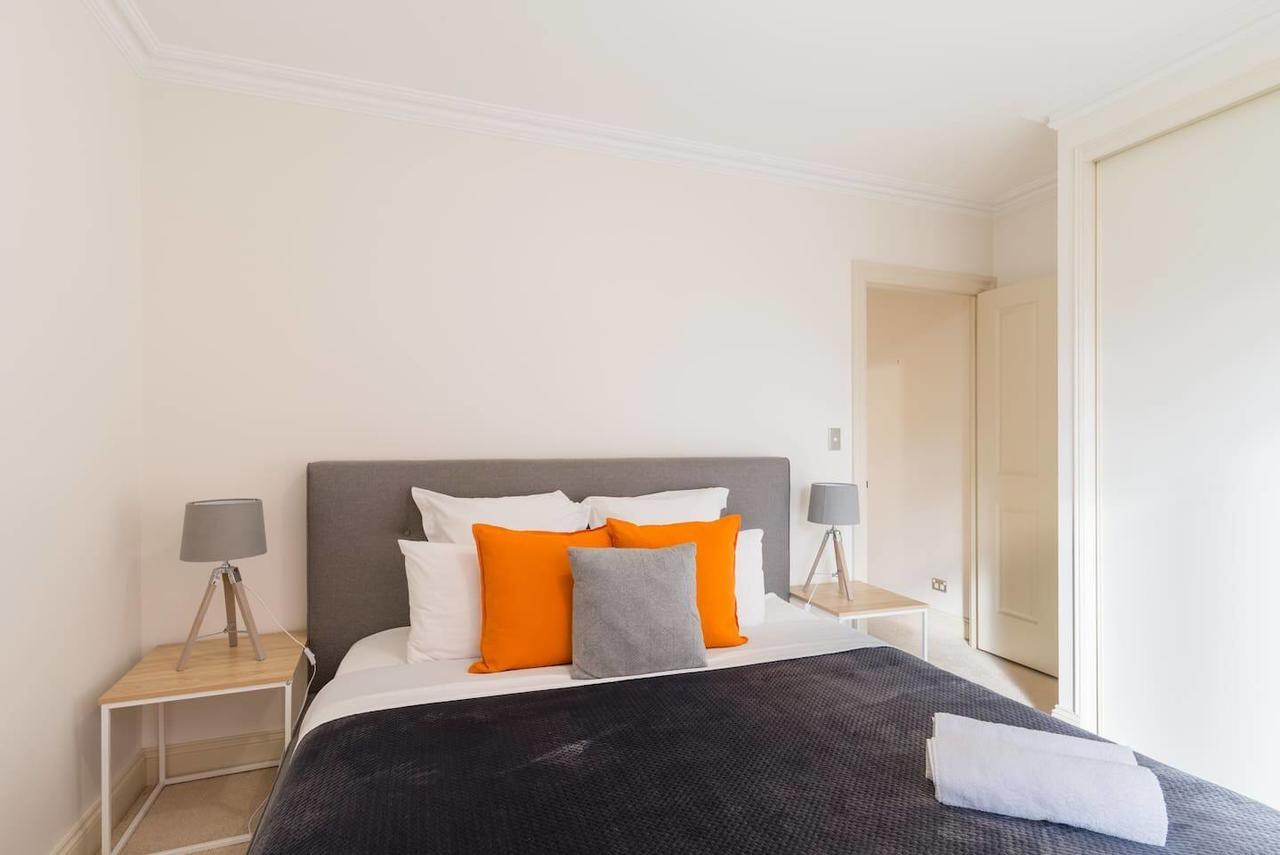 One Bedroom In Adelaide’s East End FREE WIFI*Netflix*Parking - Redcliffe Tourism 4