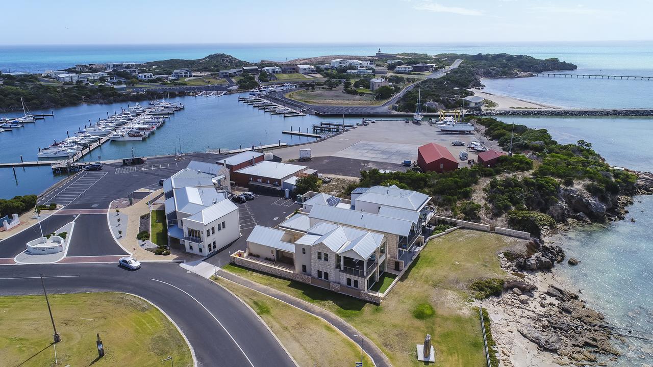 Robe Marina Accommodation - New South Wales Tourism 