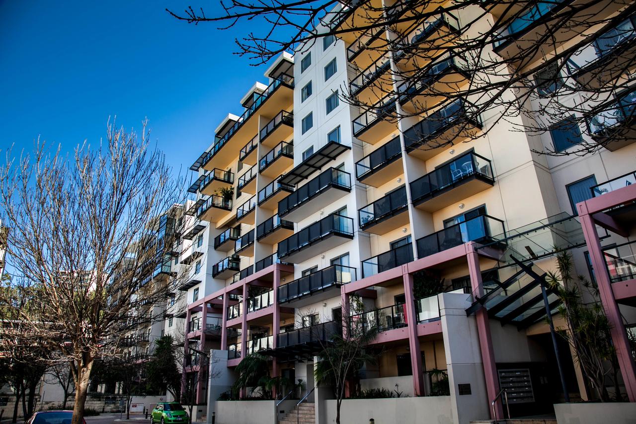 Apartments on Mounts Bay - Accommodation Perth