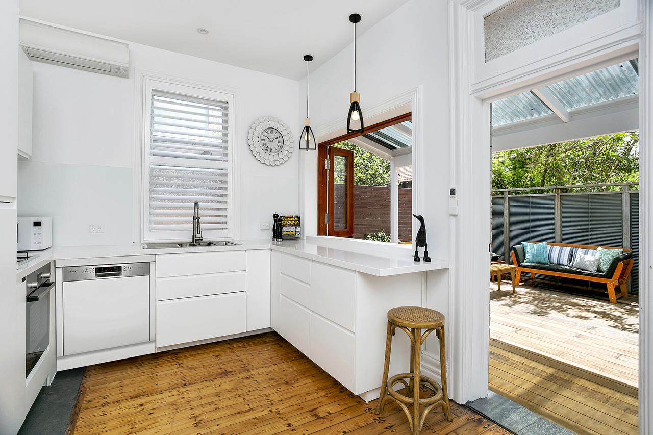 Soho Style In Manly - DARL9 - Accommodation Find 4
