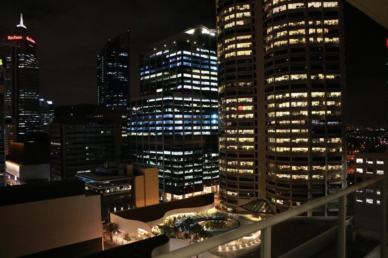 Centre Of Perth Whole Apartment W/view&spa&pool&wifi - thumb 15